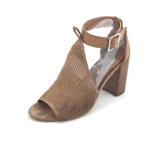 Steve Madden Shoes - Steve Madden Sawyer Suede Heel Tan Sz 9.5M